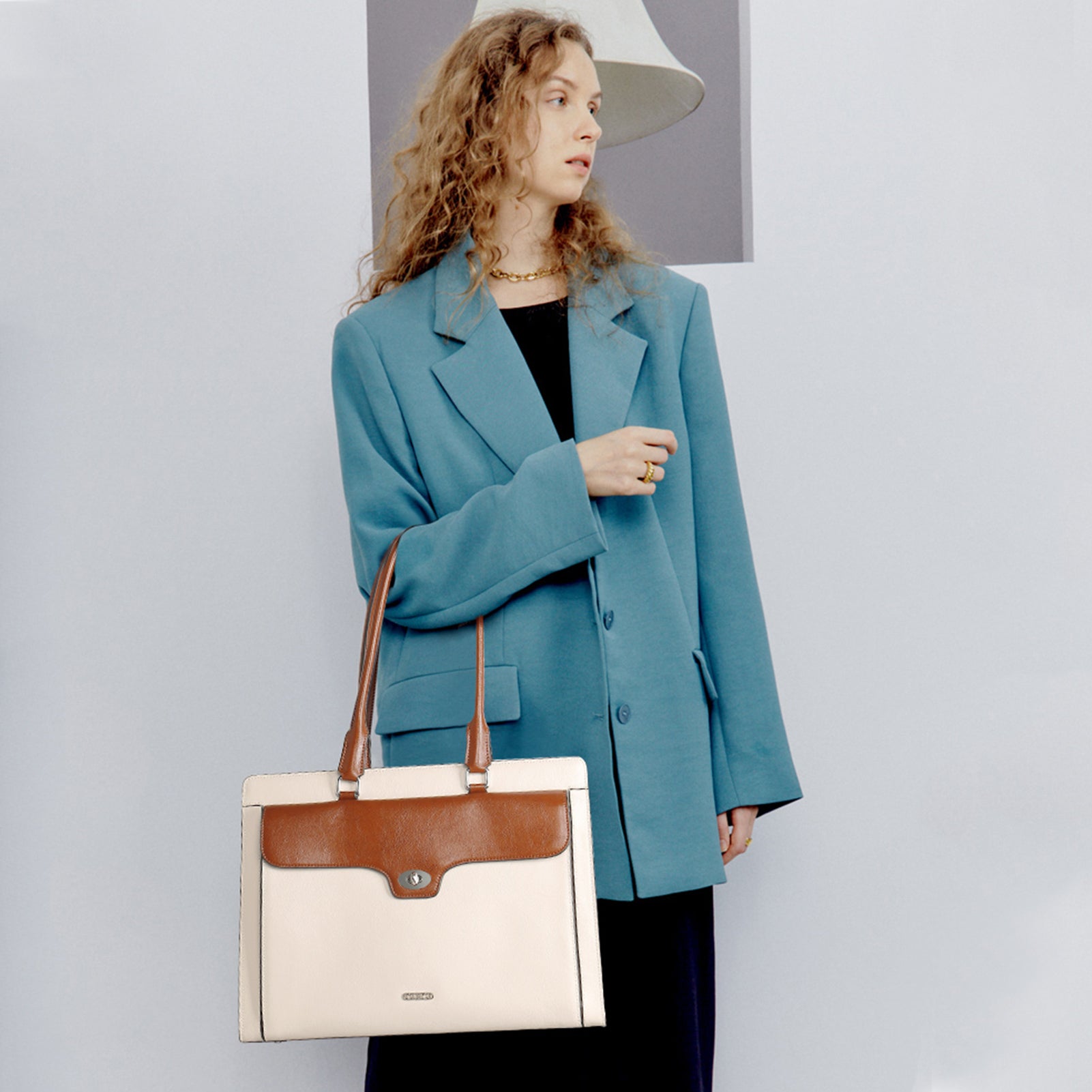 Davidson Classic Vintage Ladies Leather Briefcase Messenger Bag