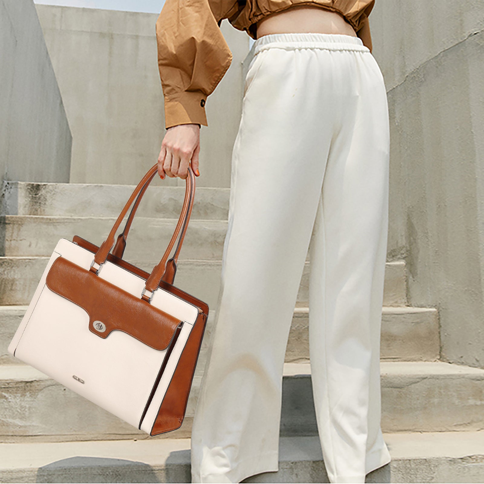 Davidson Classic Vintage Ladies Leather Briefcase Messenger Bag