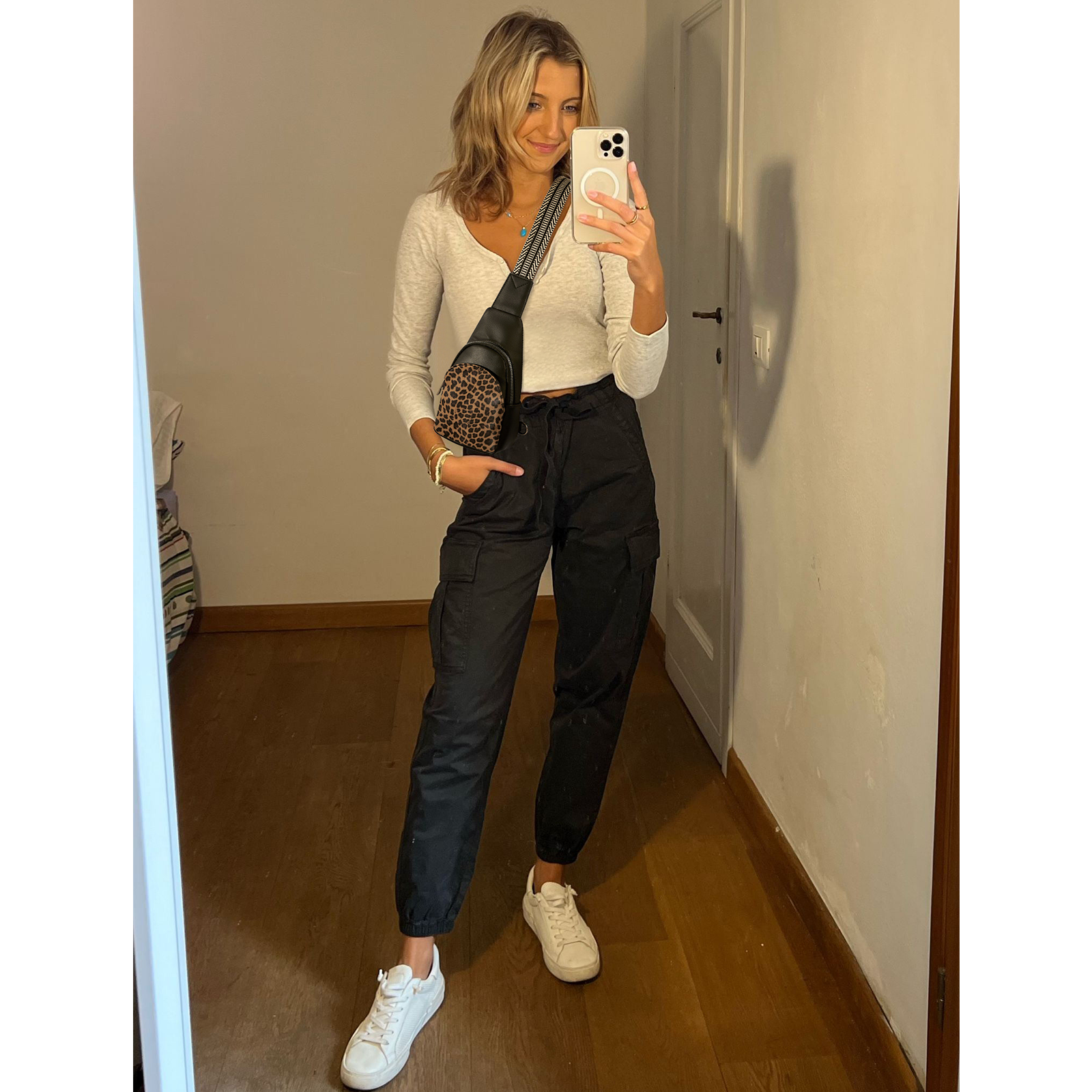 CLUCI Faux Leather Small Sling Bag Fashion Waist Packs with Guitar Strap for Women's Fanny Packs