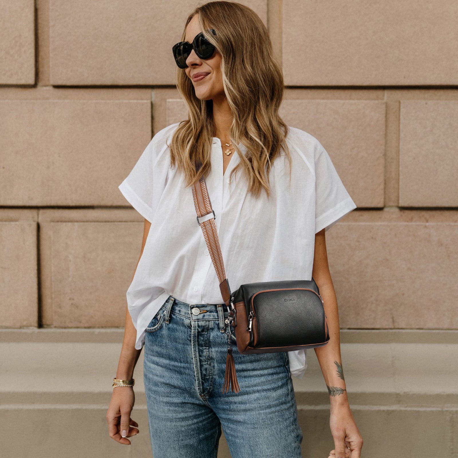 Crossbody Purses for Women Vegan Leather Crossbody Bags with Adjustable Wide Strap