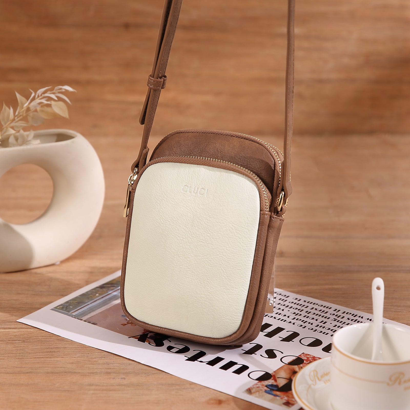 CLUCI Cell Phone Crossbody Bags for Women Small Phone Bag Purse Dome Leather Handbag Designer Travel Wallet